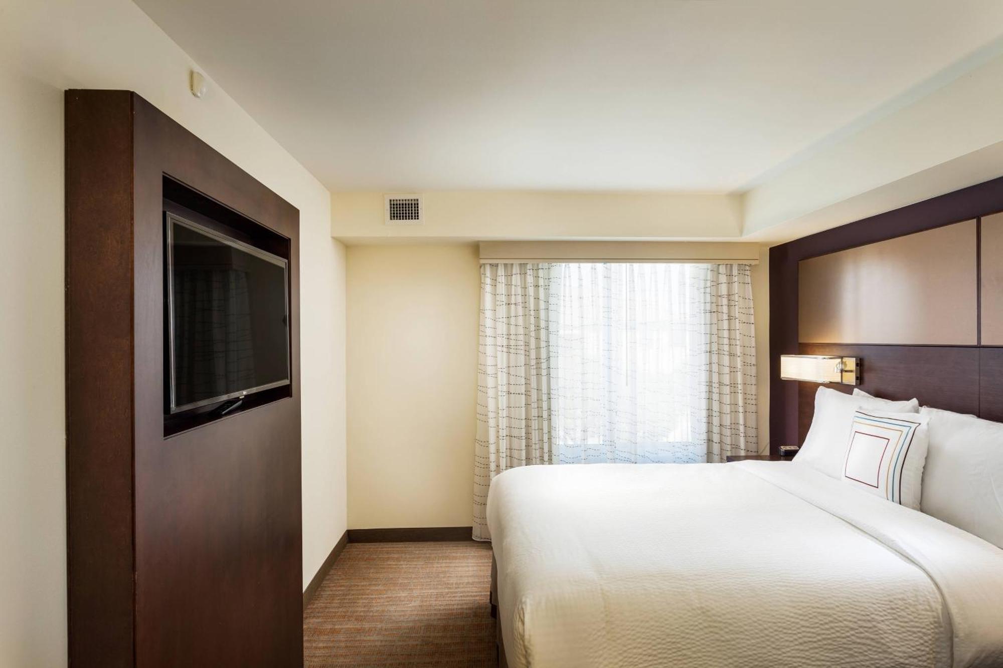 Residence Inn By Marriott Austin Lake Austin/River Place Four Points Eksteriør billede